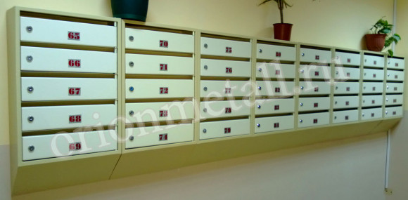 Пример использования Металлический шильдик для почтового ящика 60*30мм